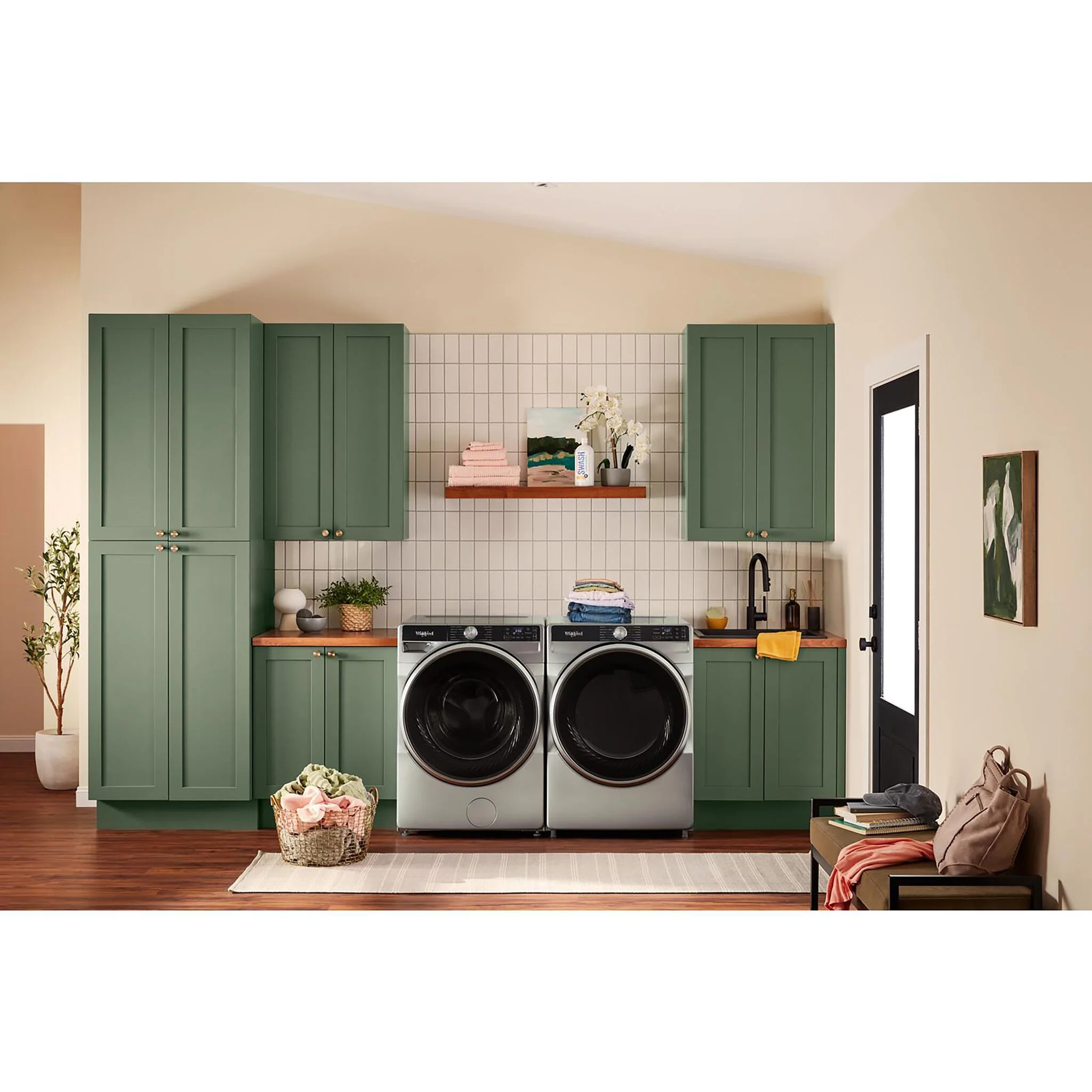 Whirlpool Radiant Silver Gas Dryer (7.4 Cu.Ft.) - WGD5720RR - Image 4