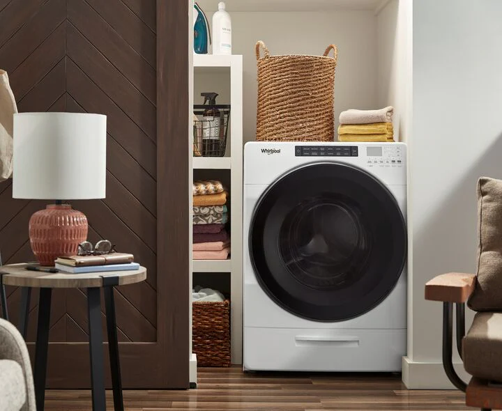 Whirlpool White All-In-One Ventless Washer and Dryer (5.2 cu. ft.) - WFC682CLW - Image 2