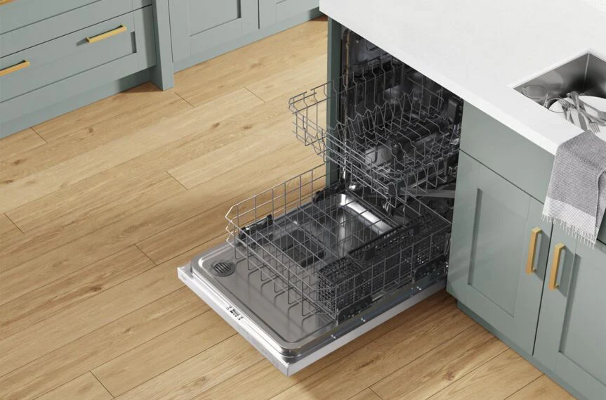 Whirlpool White Dishwasher with Deep Top Rack (50 dBA) - WDT740SALW - Image 4