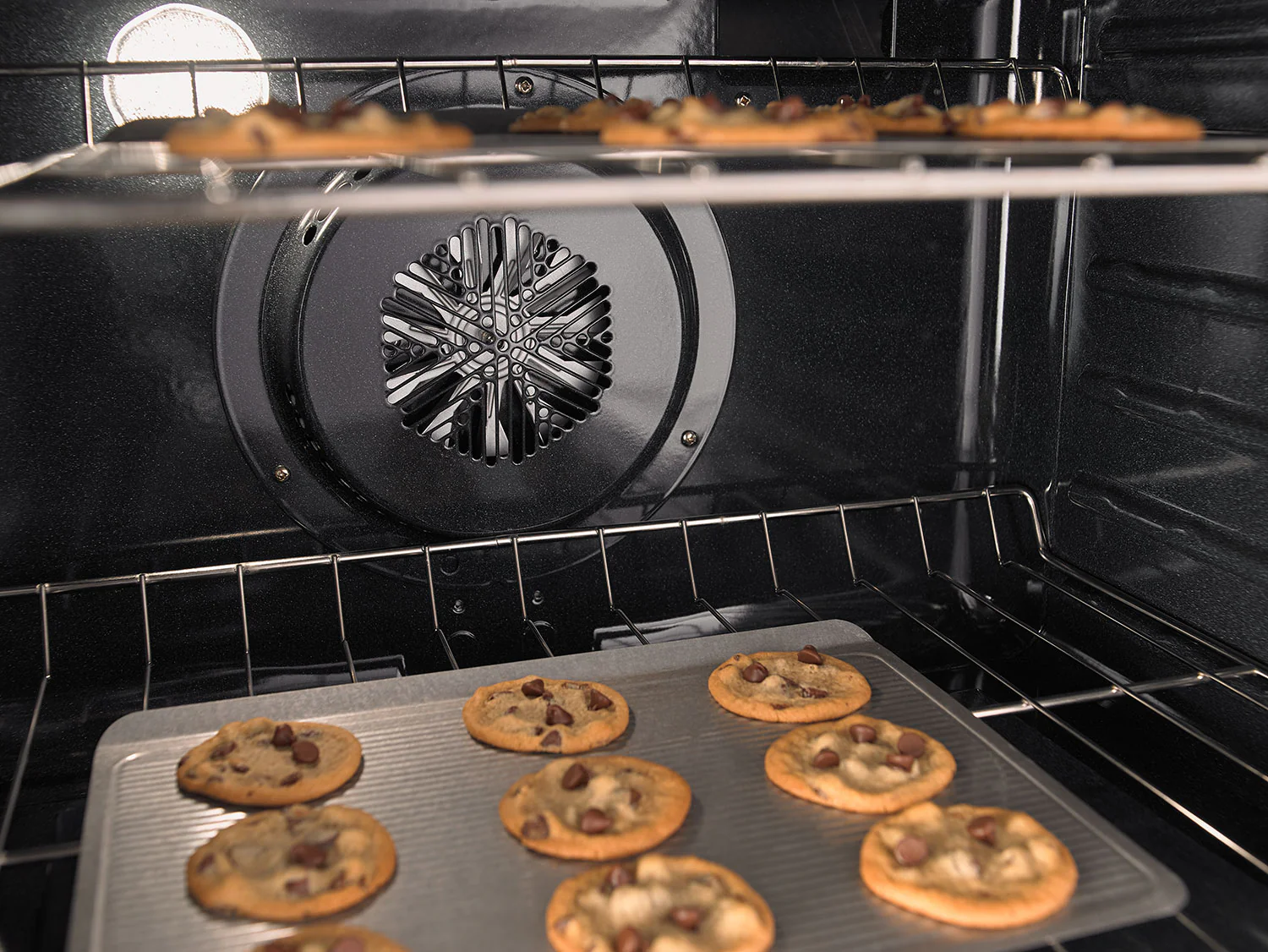 Whirlpool White Freestanding Double Gas Range (6.0 Cu. Ft.) - WGG745S0FH - Image 7