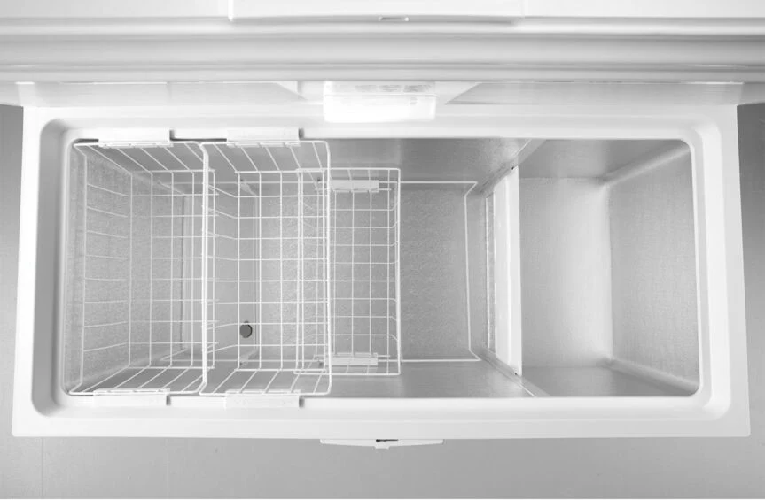 Whirlpool White Manual Defrost Chest Freezer (16 Cu.Ft) - WZC5216LW - Image 5