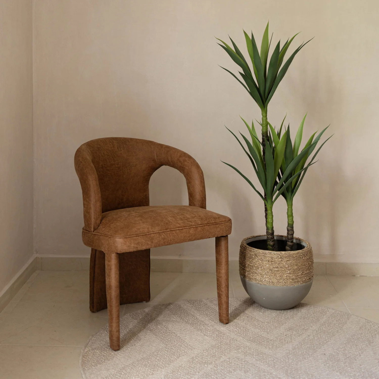 Wynmere Mixed Grass And Concrete Pot - Grey/Beige - Image 4